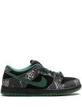 NIKE SB Dunk Low “Three Skateboards”